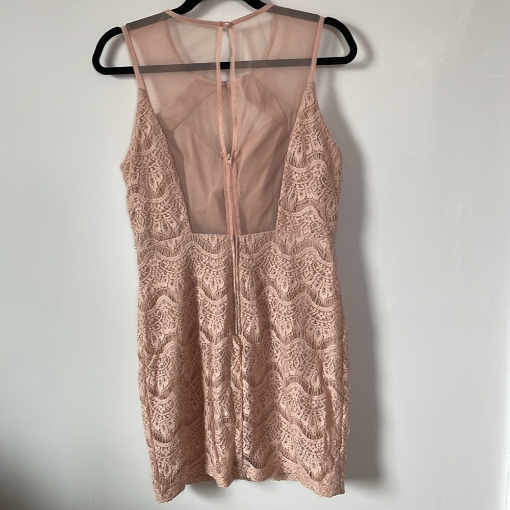 City Studio blush pink lace sleeveless dress - Picture 2 of 6